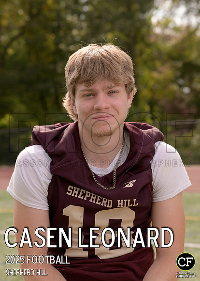 SHFallTeams25 Football Leonard Casen_ Team5x7 _ Individual2(1)