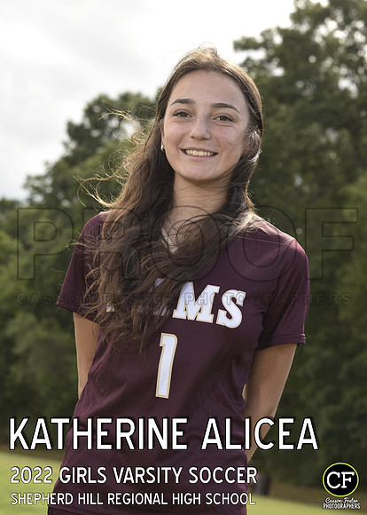 SH Fall Teams 2223 Girls Varsity Soccer Alicea Katherine_ Team5x7 _ Individual2(1)