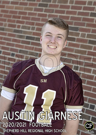 SH Fall Winter Teams 2021 Football Giarnese Austin_ Team5x7 _ Individual2(1)