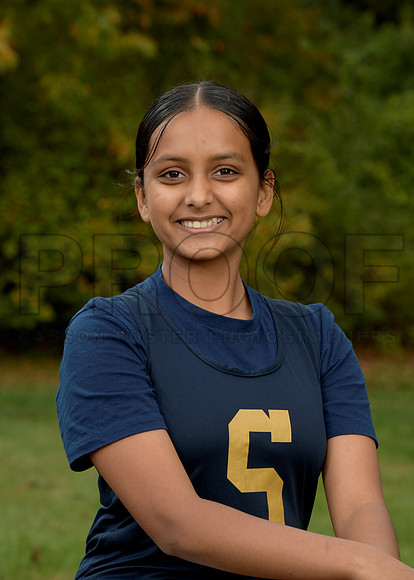 OakMiddleFallTeams26 Girls Cross Country Rao Riyansika Singh_ Team5x7(1)