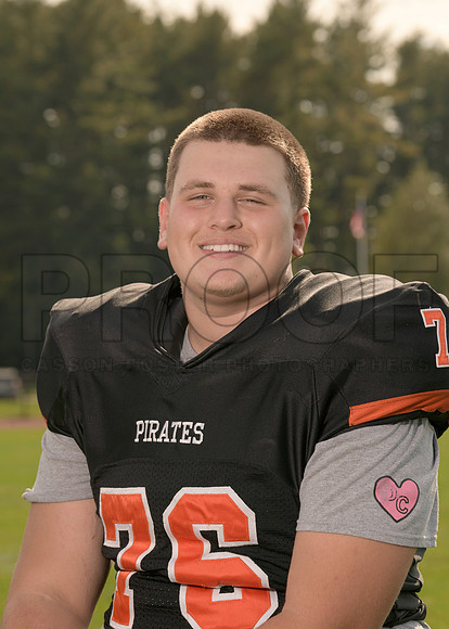 OHSFallTeams26 Football Warren Tyler_ Team5x7(1)