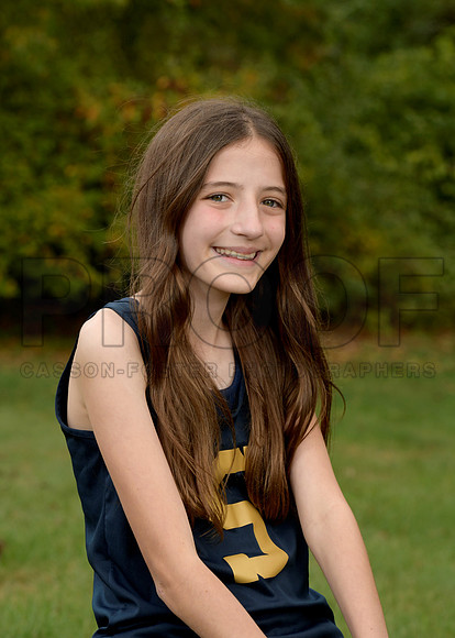 OakMiddleFallTeams26 Girls Cross Country Welland Sophie_ Team5x7(1)