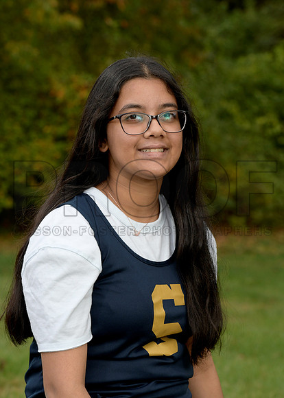 OakMiddleFallTeams26 Girls Cross Country Karkhanis Anushka_ Team5x7(1)