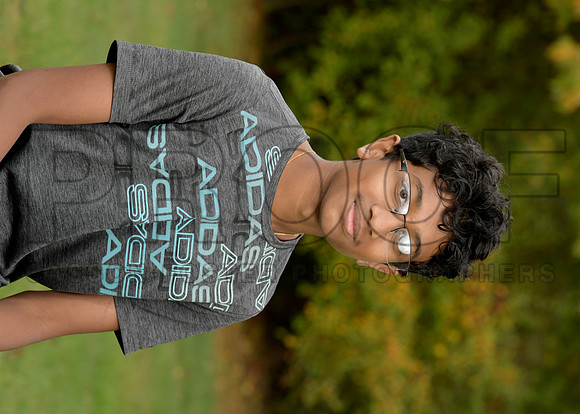 OakMiddleFallTeams26 Boys Cross Country Konduru Adeeraj_ Team5x7(1)