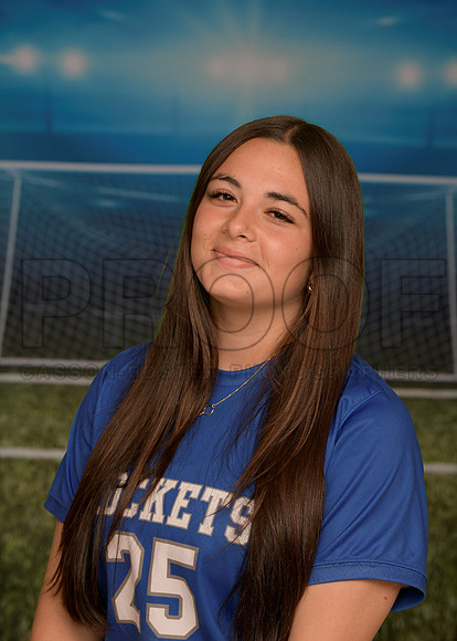 AHSFallTeams26 Girls Varsity Soccer LaCroix Sierra_ Team5x7(1)