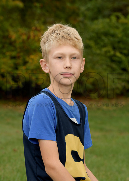 OakMiddleFallTeams26 Boys Cross Country Venev Nikolay_ Team5x7(1)