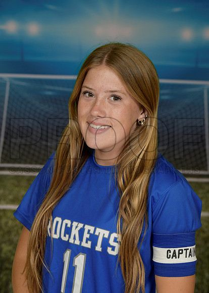 AHSFallTeams26 Girls Varsity Soccer Connor Camryn_ Team5x7(1)