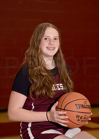 LMS WINTER TEAMS 2425 Girls MS Basketball Daoust Grace_ Team DIGITAL(1)