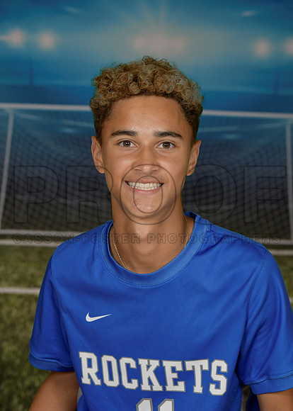 AHSFallTeams26 Boys Varsity Soccer Vincent Elijah_ Team5x7(1)