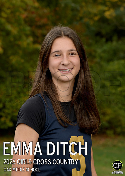 OakMiddleFallTeams26 Girls Cross Country Ditch Emma_ Team5x7 _ Individual2(1)