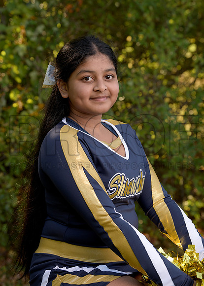 OakMiddleFallTeams26 Cheerleading Kucharlapati Sharika Varma_ Team5x7(1)