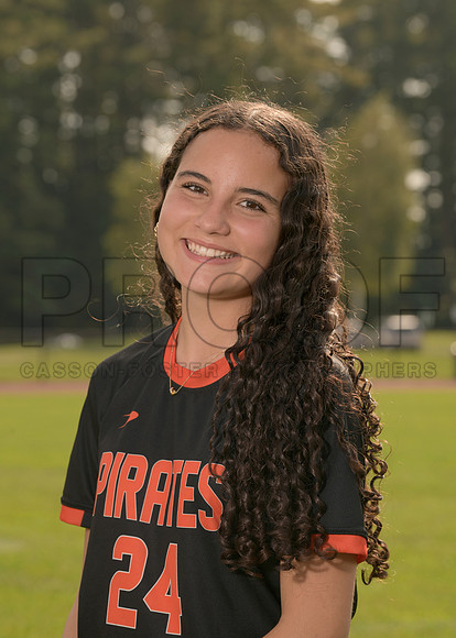 OHSFallTeams26 Girls Soccer Seddiki Amira_ Team5x7(1)