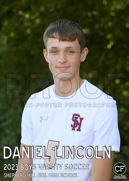SH Fall Teams 2324 Boys Varsity Soccer Lincoln Daniel_ Team5x7 _ Individual2(1)
