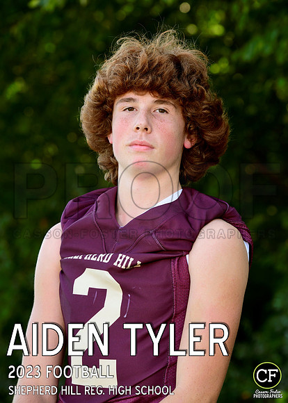 SH Fall Teams 2324 Football Tyler Aiden_ Team5x7 _ Individual2(1)