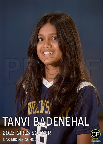 OMSFallTeams23 WEB Girls Soccer Badenehal Tanvi_ Team5x7 _ Individual2(1)