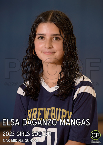 OMSFallTeams23 WEB Girls Soccer Daganzo Mangas Elsa_ Team5x7 _ Individual2(1)