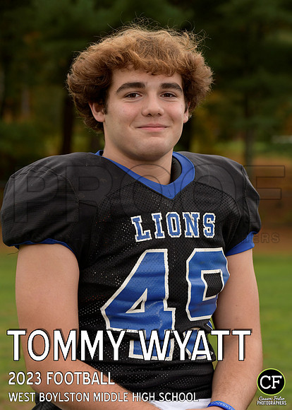 WB Fall Teams 23245 Football Wyatt Tommy_ Team5x7 _ Individual2(1)