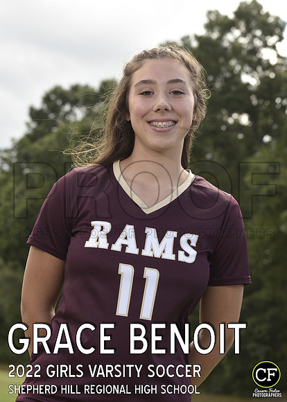 SH Fall Teams 2223 Girls Varsity Soccer Benoit Grace_ Team5x7 _ Individual2(1)