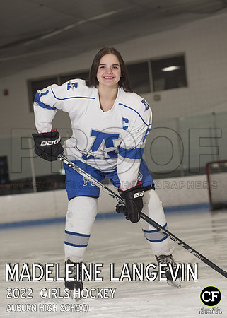 AHS Winter Teams 2122 Girls Hockey Langevin Madeleine_ Team5x7 _ Individual2(1)