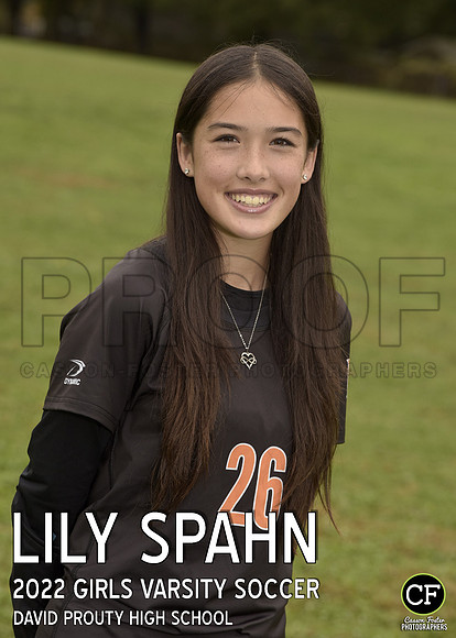 DP Fall Teams 2223 Girls Varsity Soccer Spahn Lily_ Team5x7 _ Individual2(1)