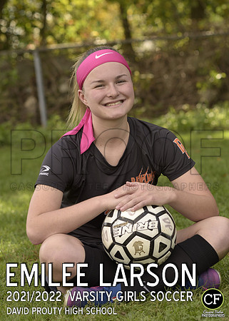 Varsity Girls Soccer Larson Emilee_ Team5x7 _ Individual2(1)