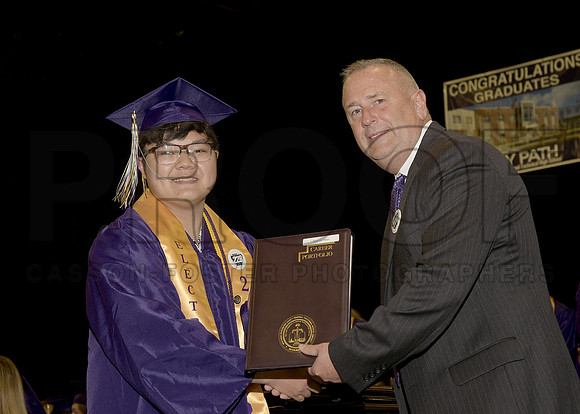 Nhan, Peter